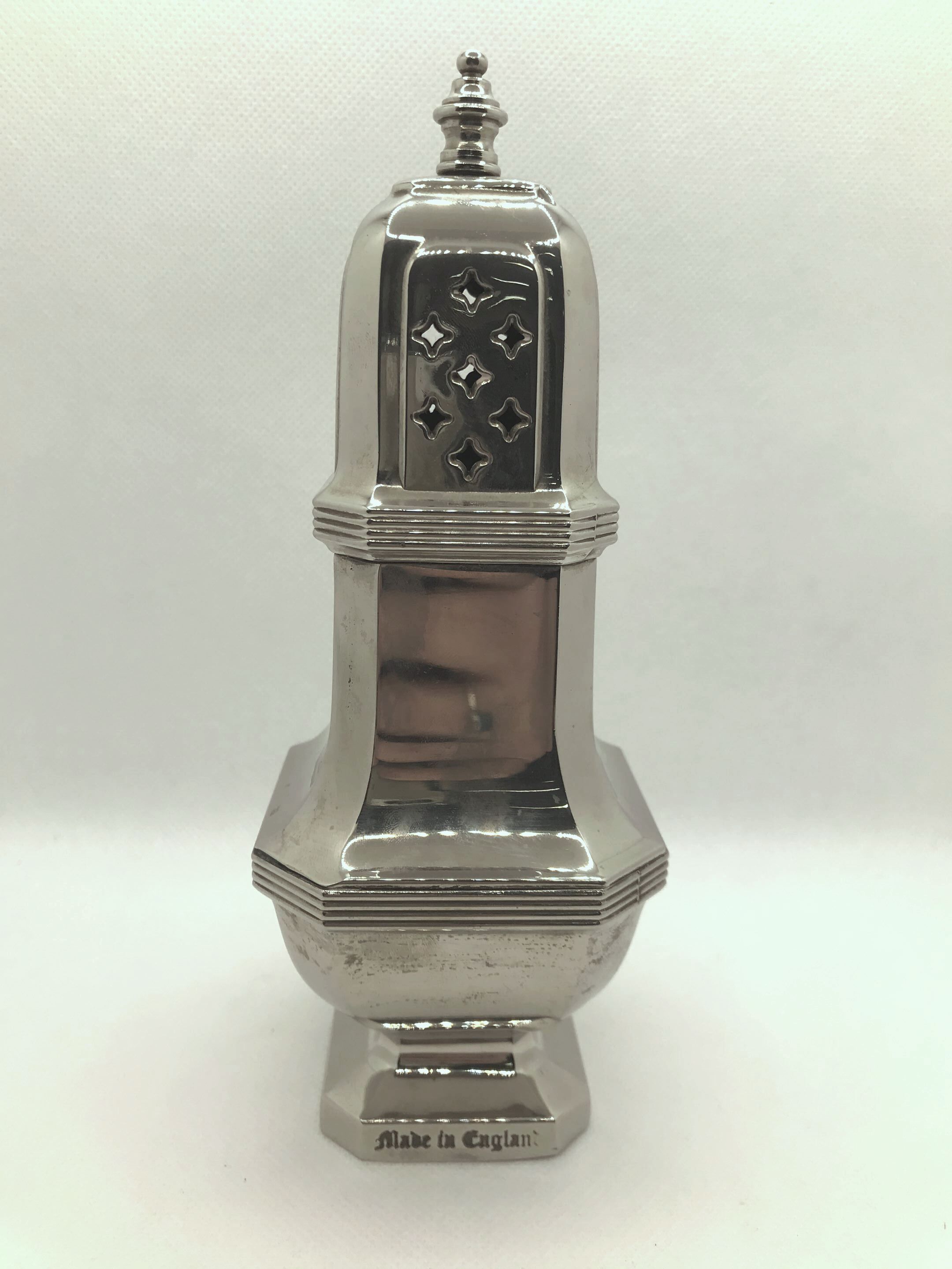 Silver metal salt shaker