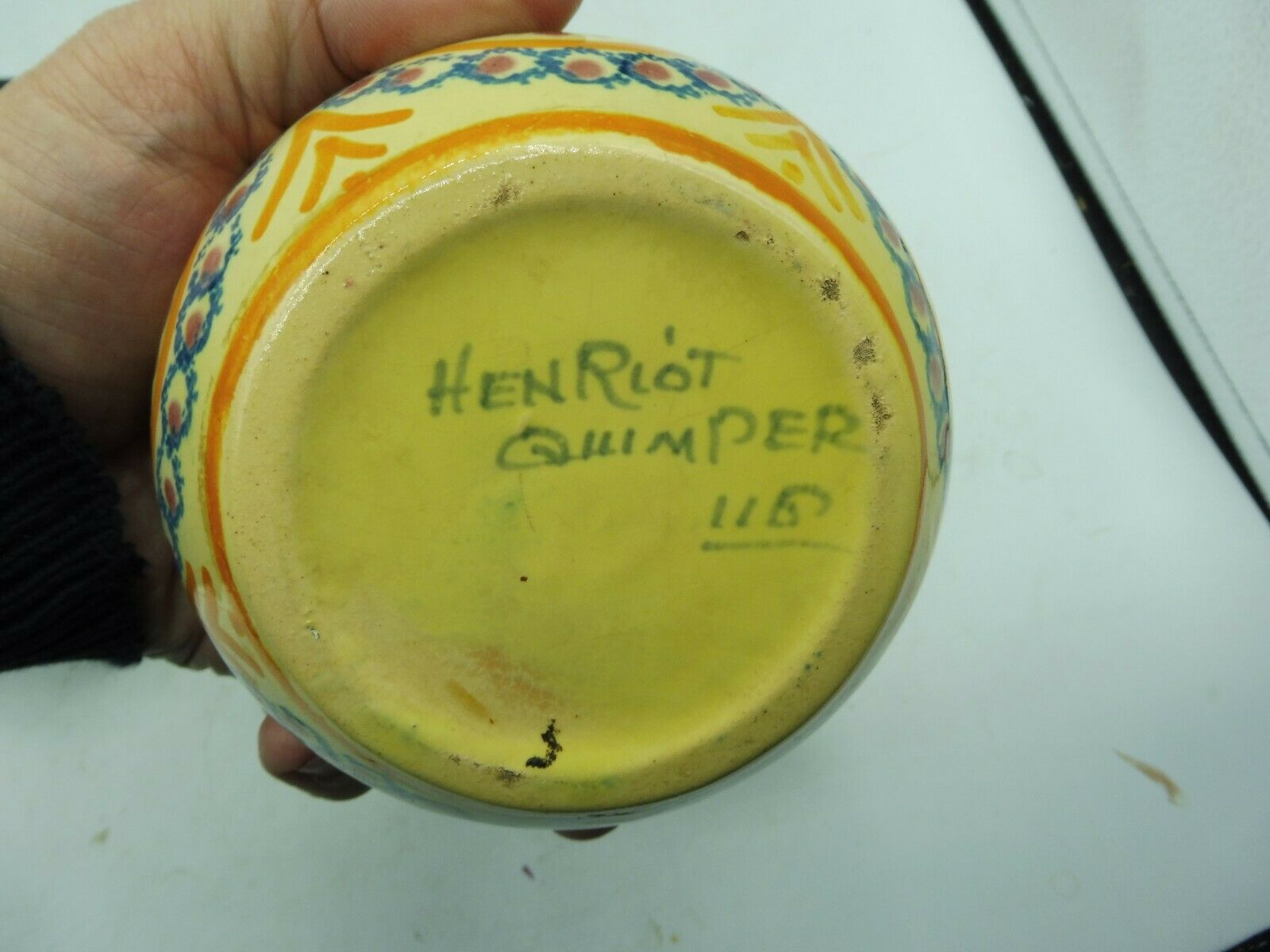 Pique fleurs Henriot thatmper vase