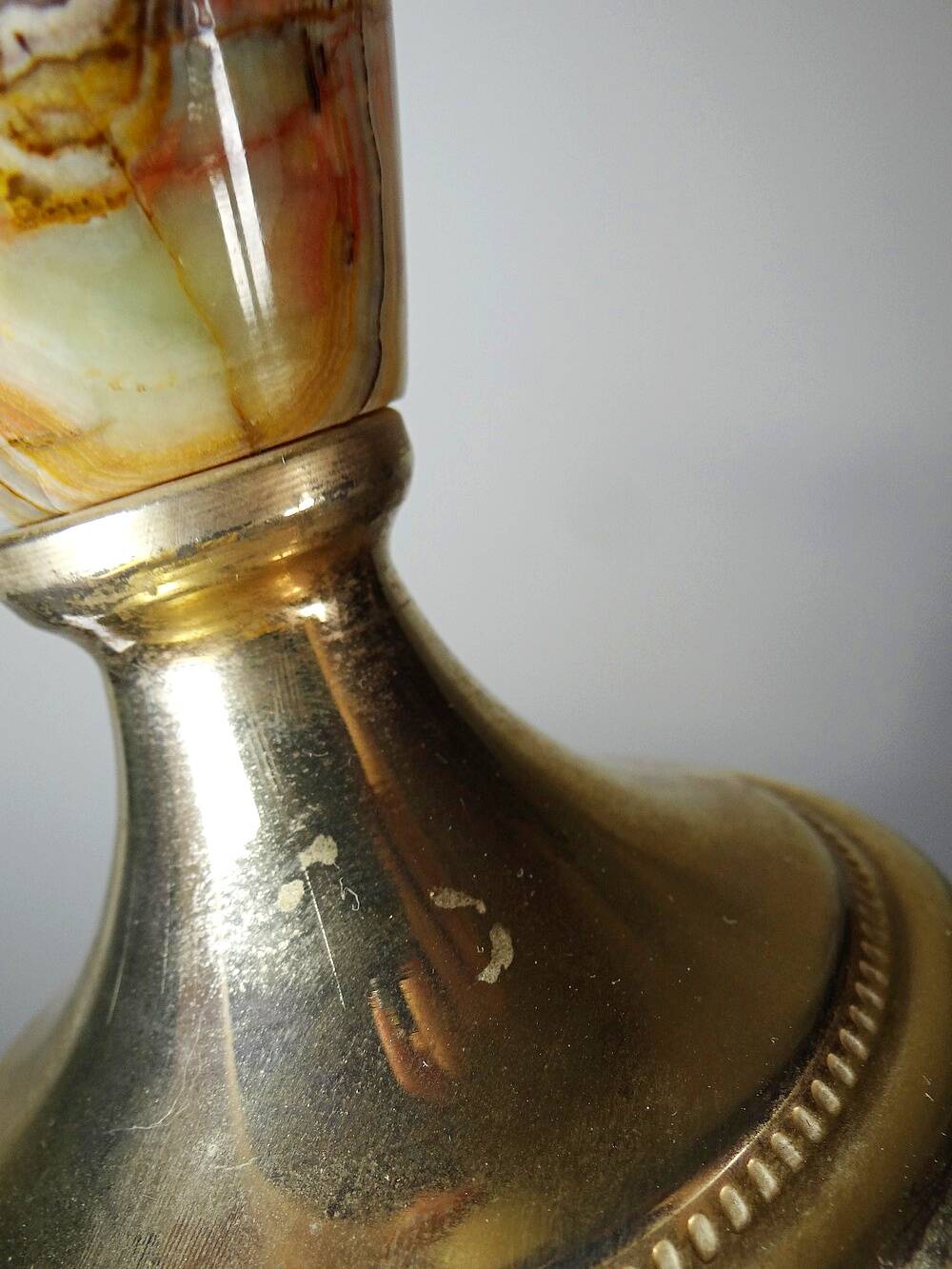 Large decorative onyx and gold metal cassolette, Italy 1960s-70s.