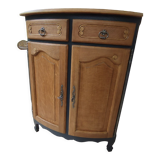 Corner cabinet