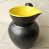 Two-tone ceramic jug