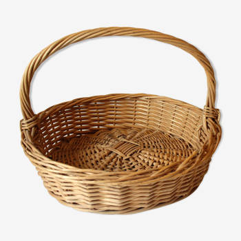 Wicker bread basket