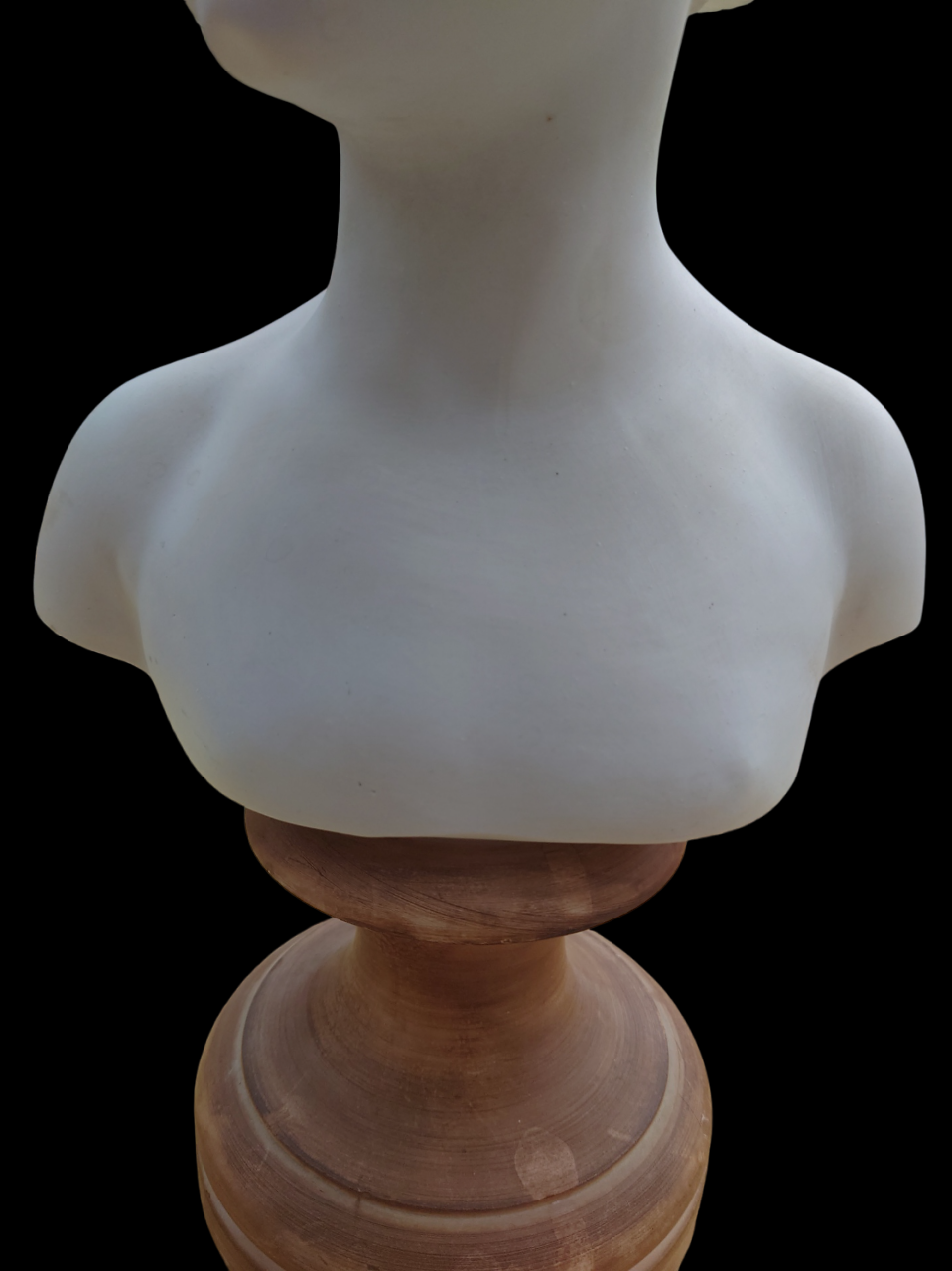 Biscuit bust louise Brongniart signed MNP Limoges XX century