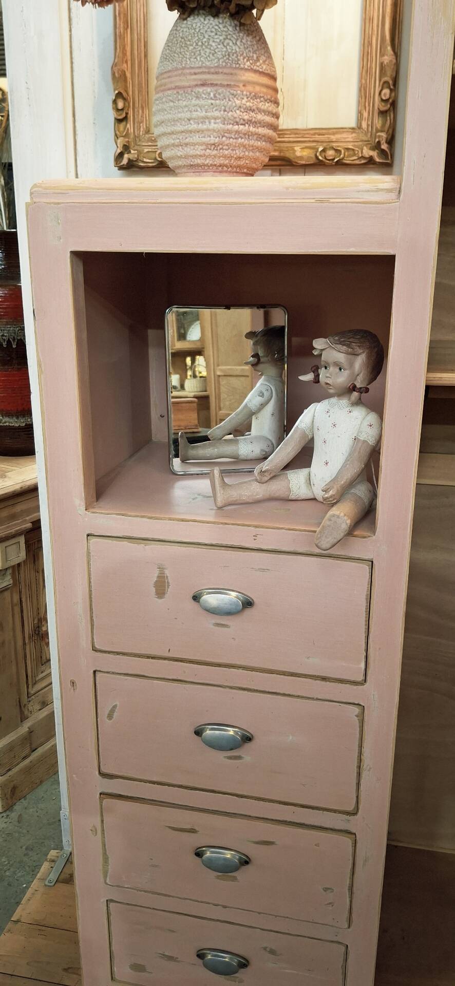 Asymmetrical wardrobe