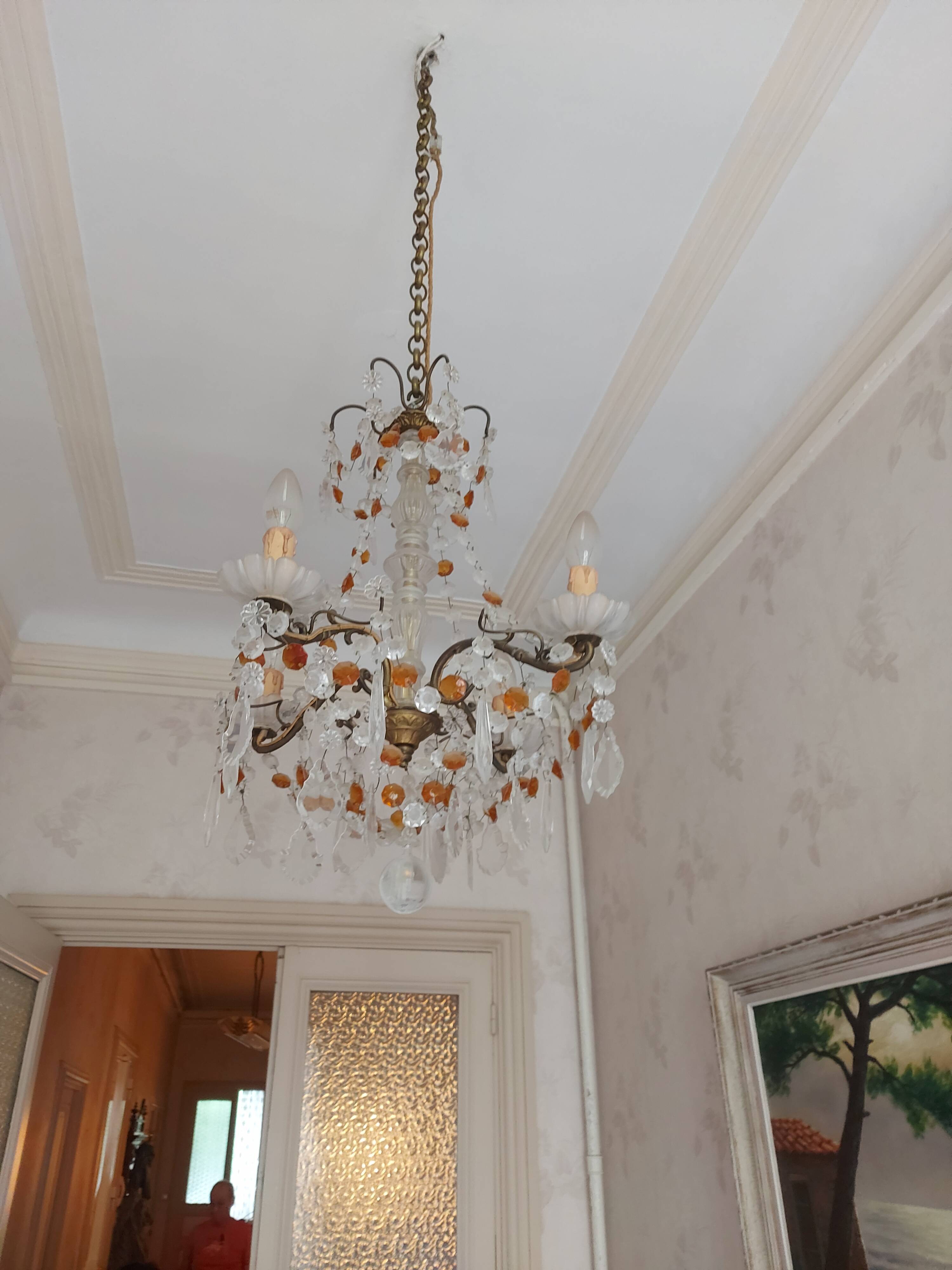Chandelier to, colored crystal tassels