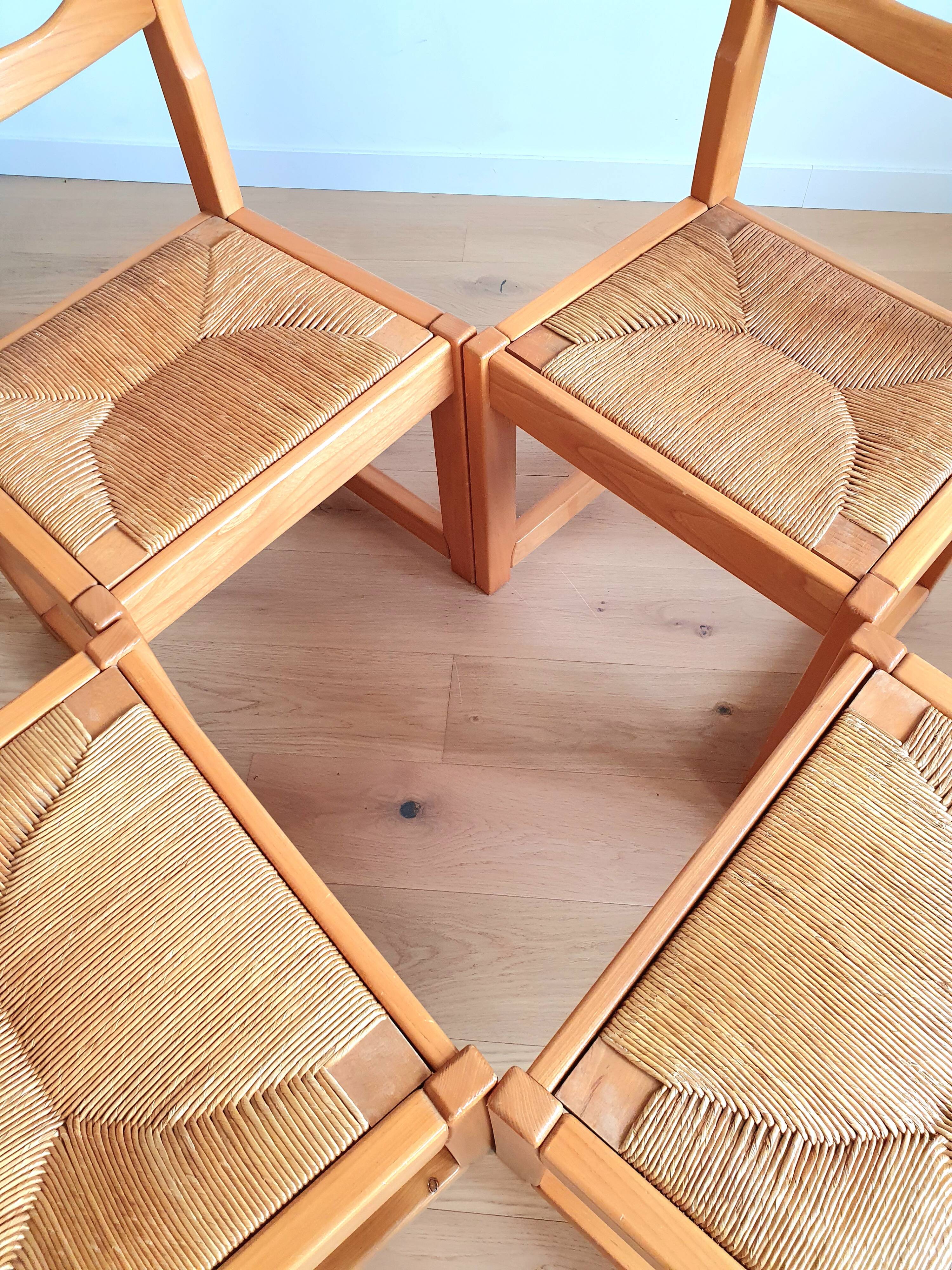 Set of 4 Maison Regain sled chairs from the 70s/80s