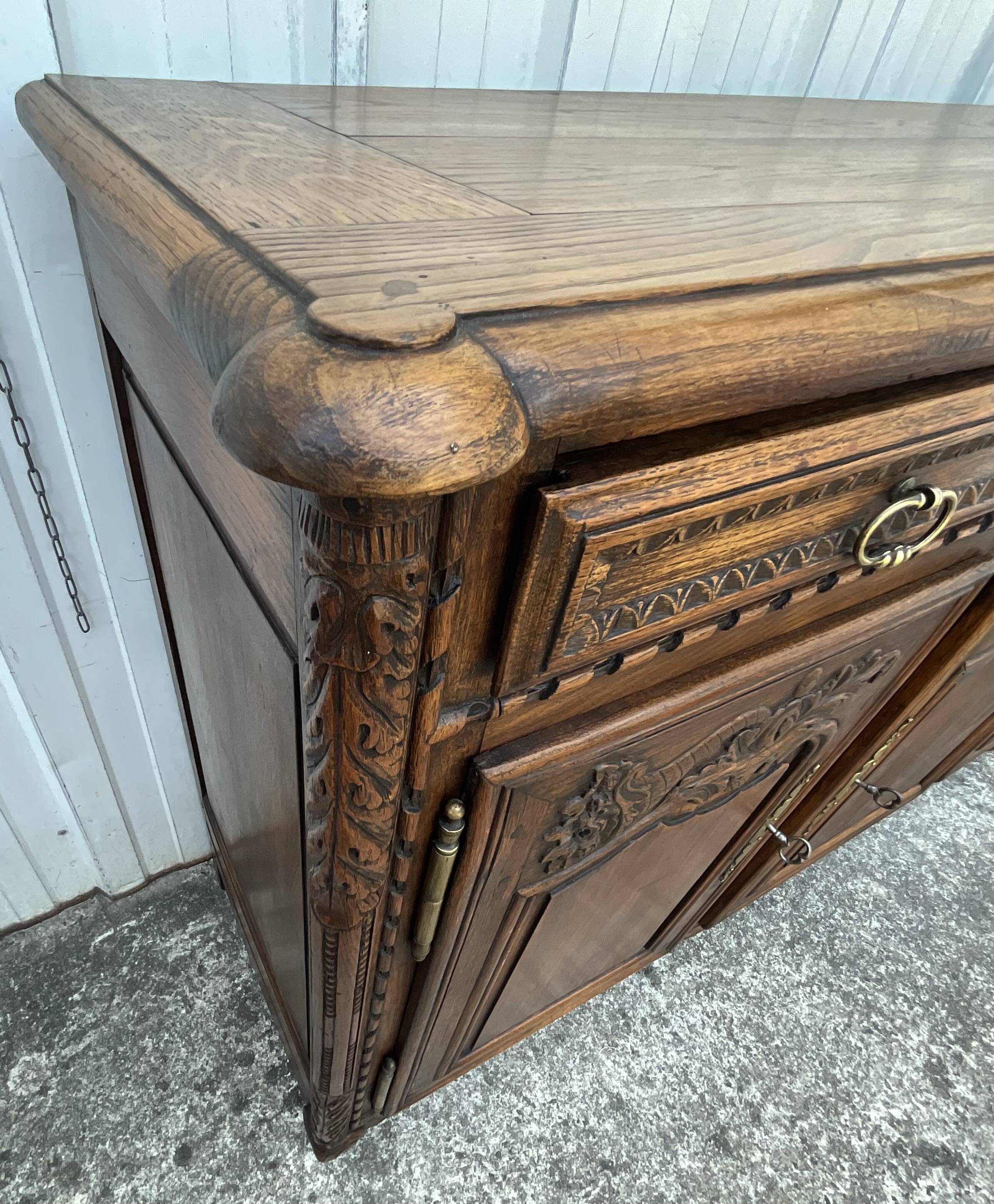 Louis XV style sideboard in solid oak, country style, 19th century