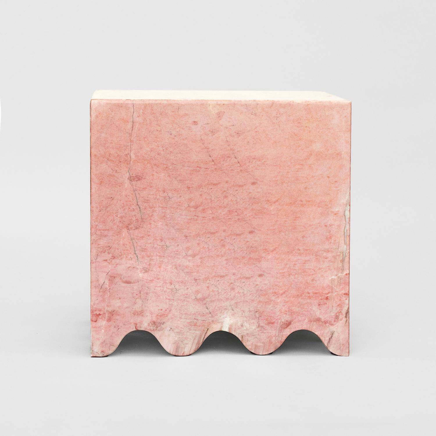 Table d'appoint en marbre rose "Flow