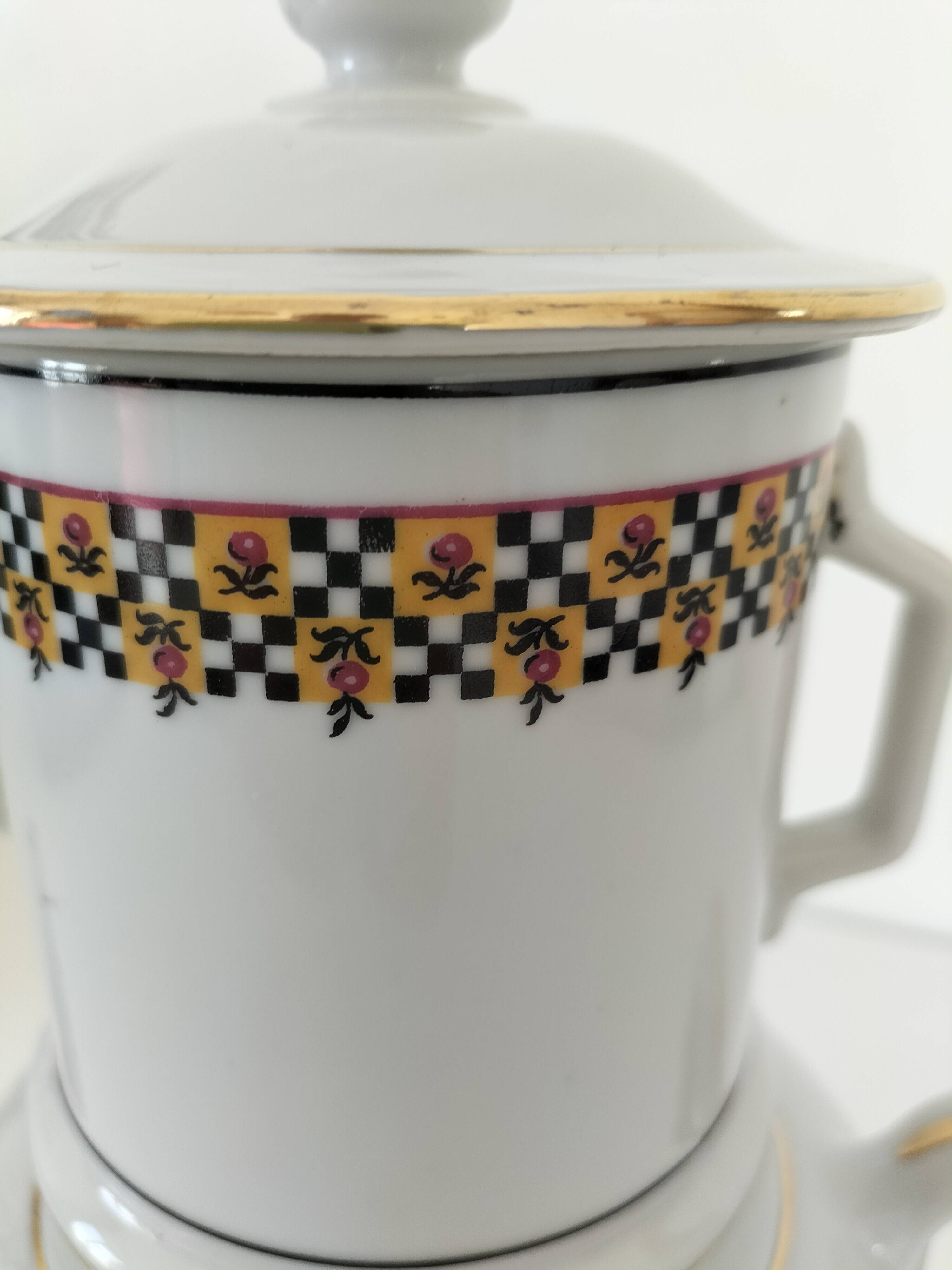 Art Deco filter coffee maker in Limoges porcelain by Balleroy Frères
