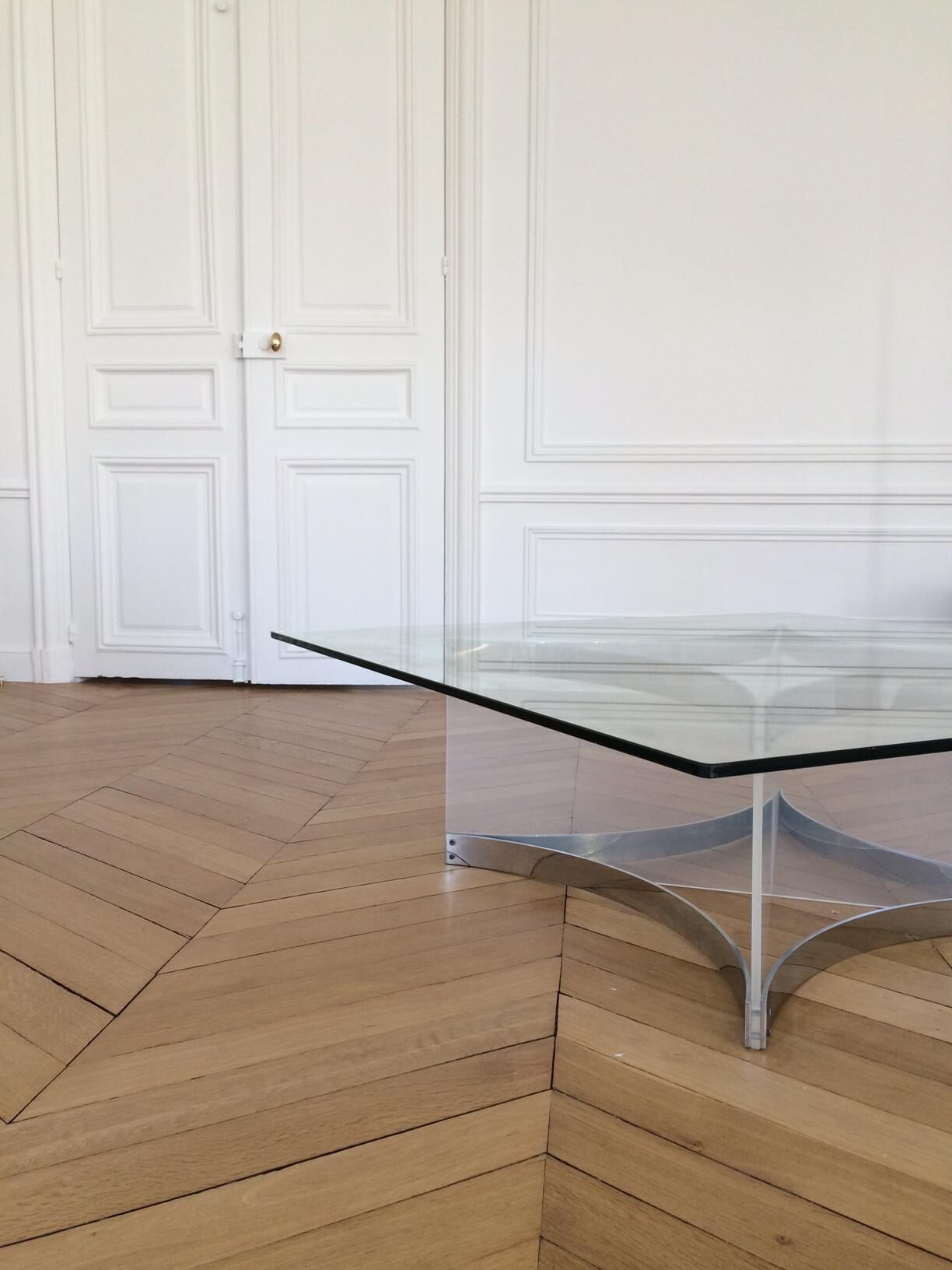 Alessandro Albrizzi table