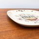 Assiette Peinte à la Main Flamant Rose Maître Cuisinier en Céramique Norvégienne par Inger Waage de Stavanger Flint
