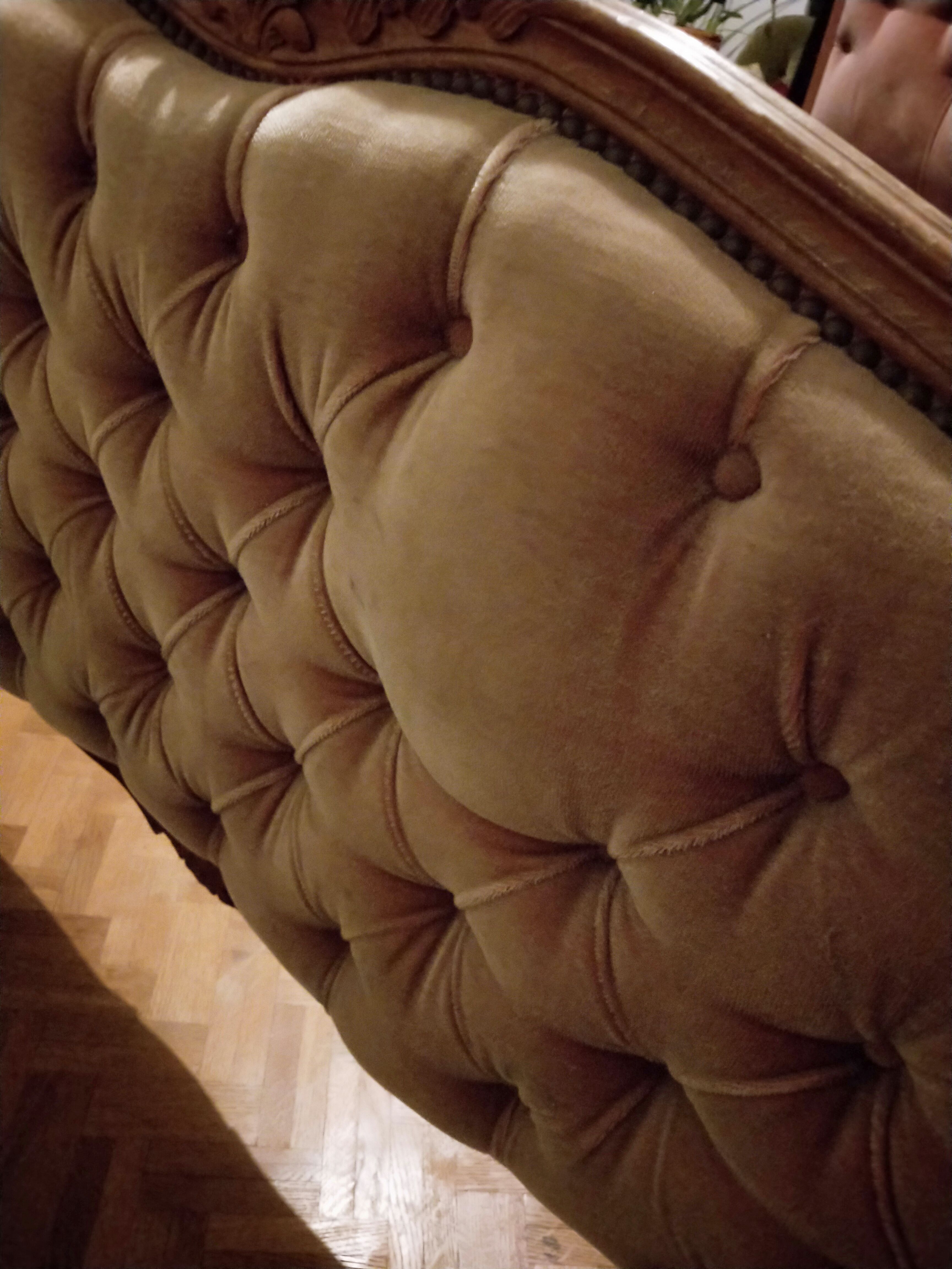 Pink velvet padded basket bed