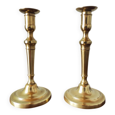 Paire de bougeoirs vintage en laiton massif