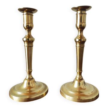 Paire de bougeoirs vintage en laiton massif
