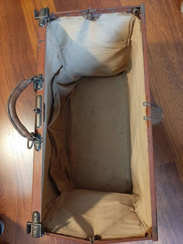 Valise en cuir fin 19 ème siècle