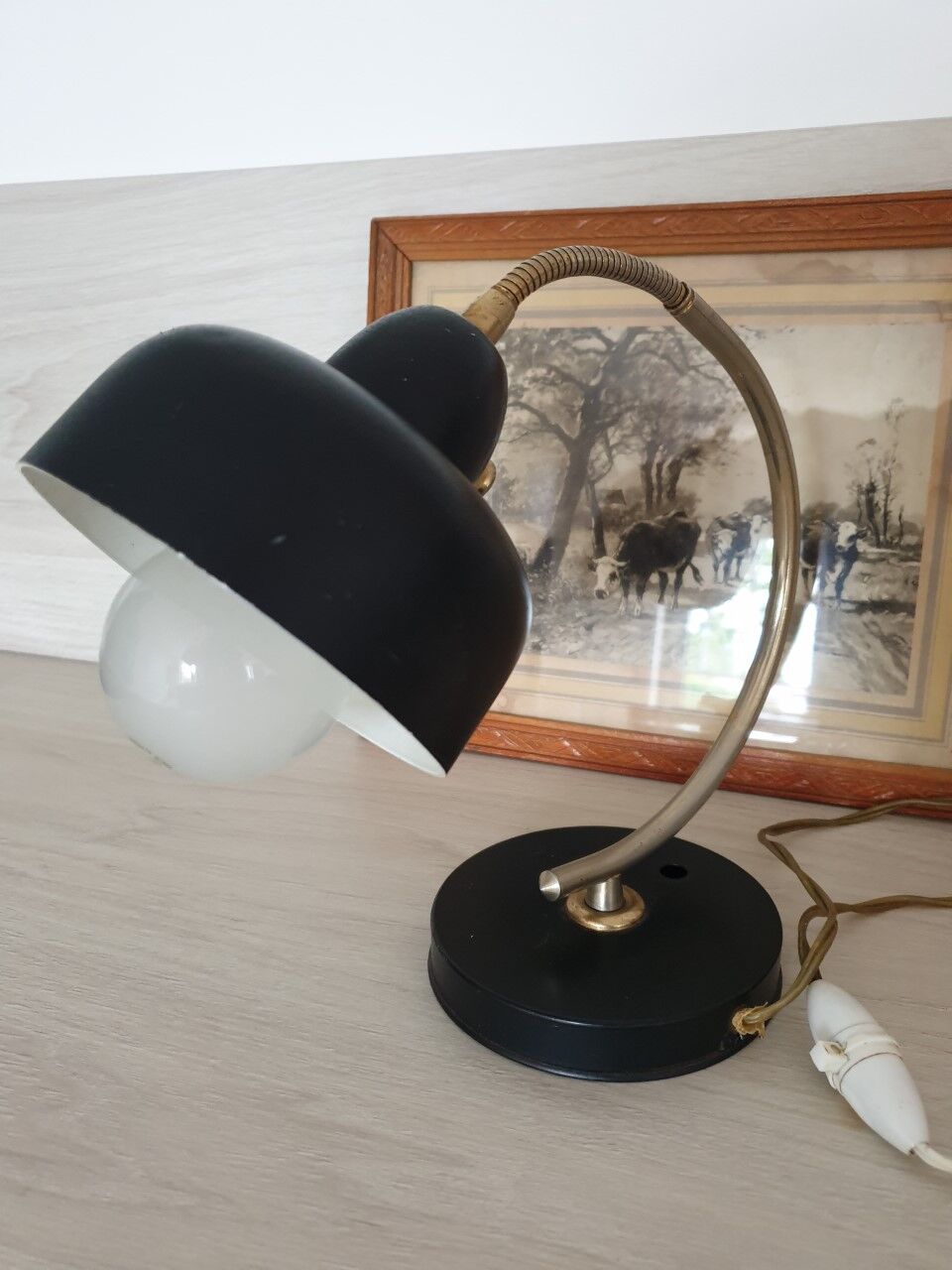 60s lamp