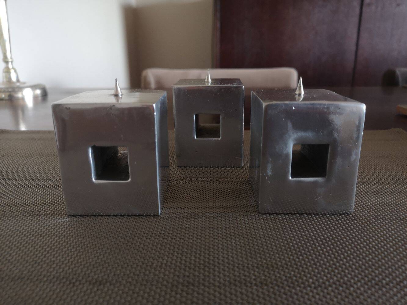 Set of three design candlesticks in brushed steel - Vintage Habitat - 1970s/1980s