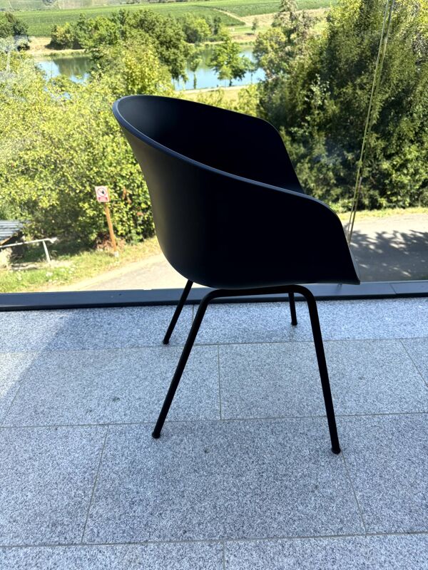 Chaise HAY – AAC 22 ''About A Chair