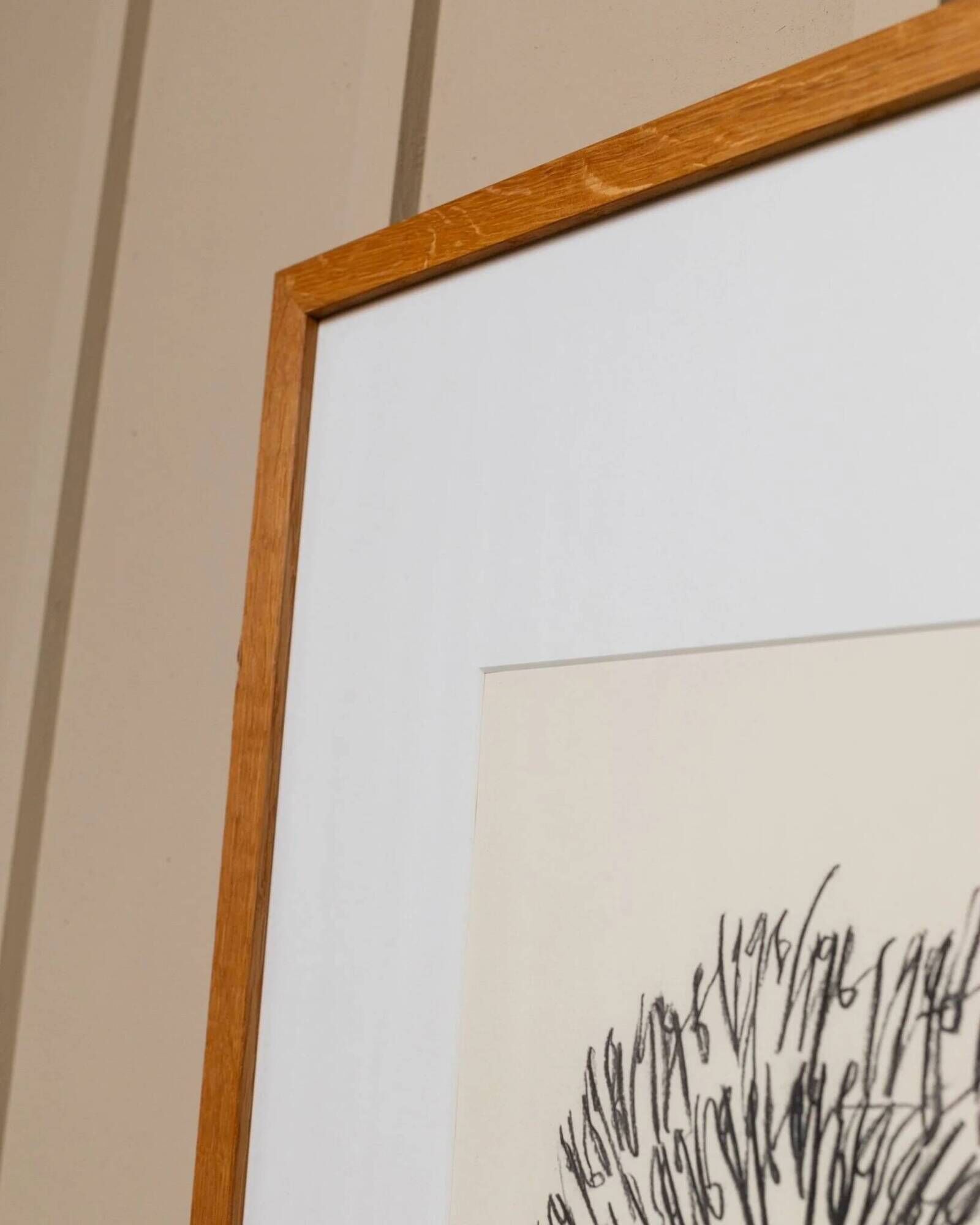Noir charcoal on paper – Original 2019 abstract drawing in wooden frame by Paul Wilhelm Jacobs
