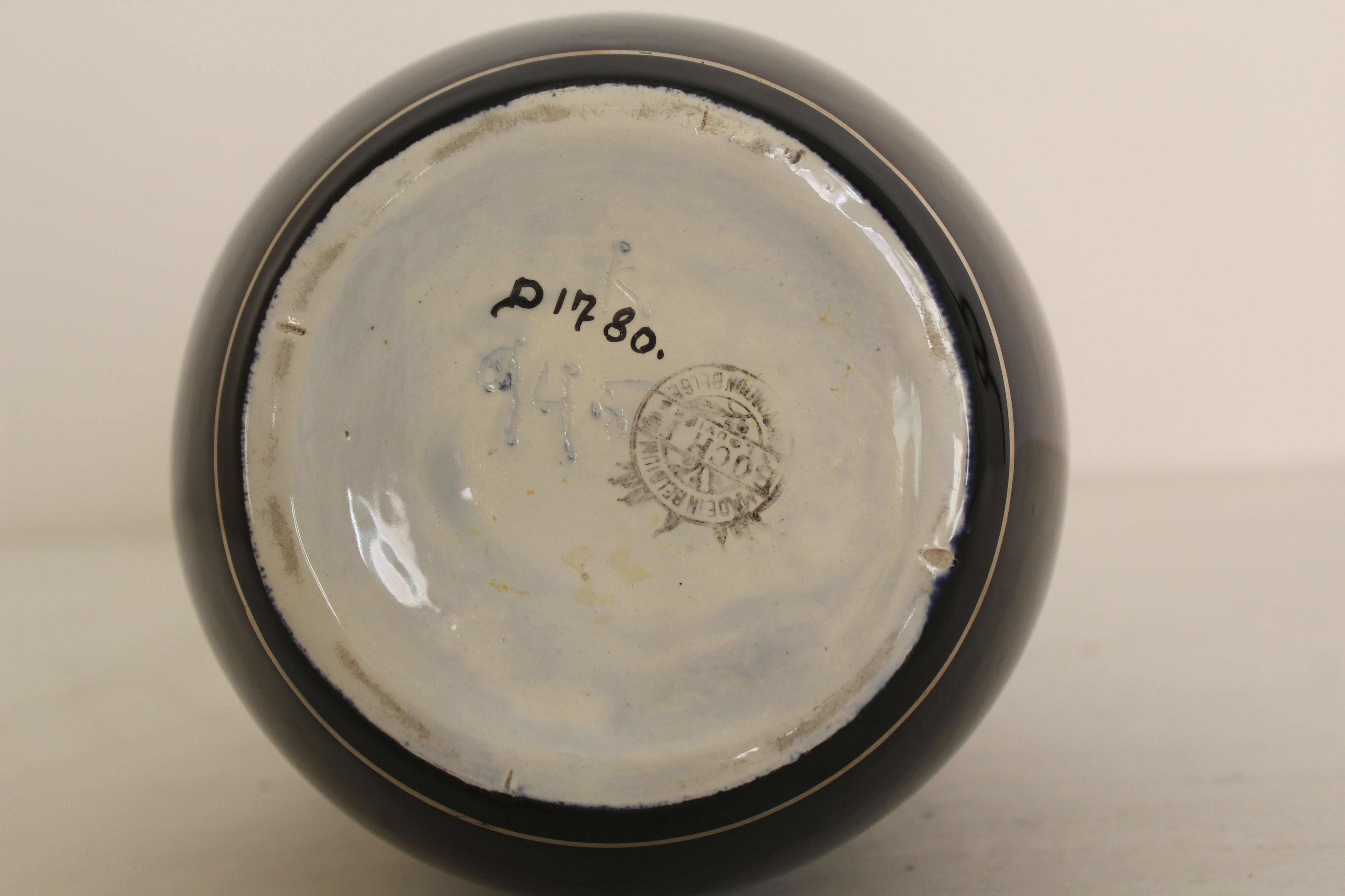 Art deco vases signed Bosh, Made in Belgium "D 1780-945"