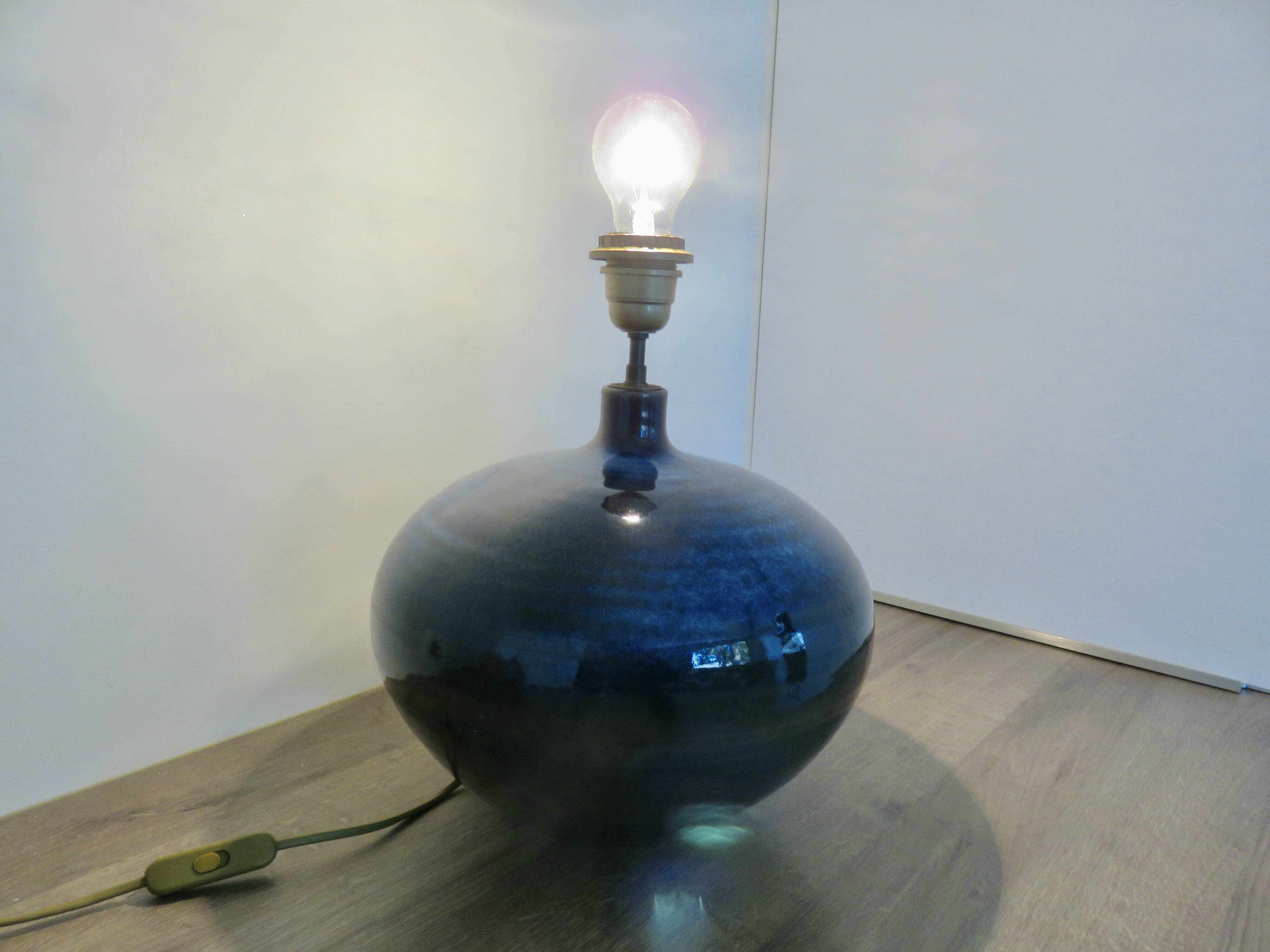 Impressive iridescent blue ceramic lamp with a gradient of green, circa 1960.