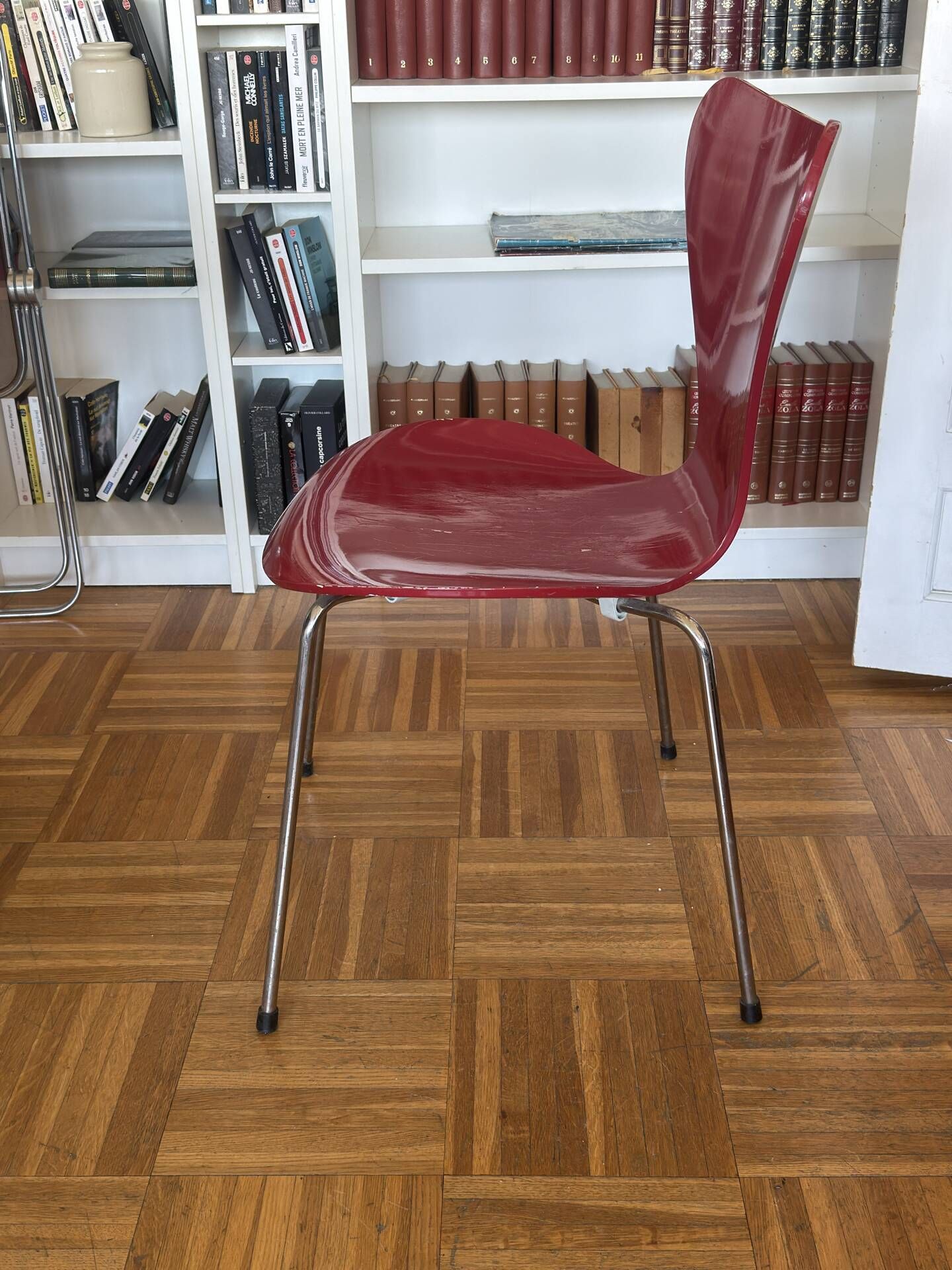 Chaise Arne Jacobsen, Fritz Hansen