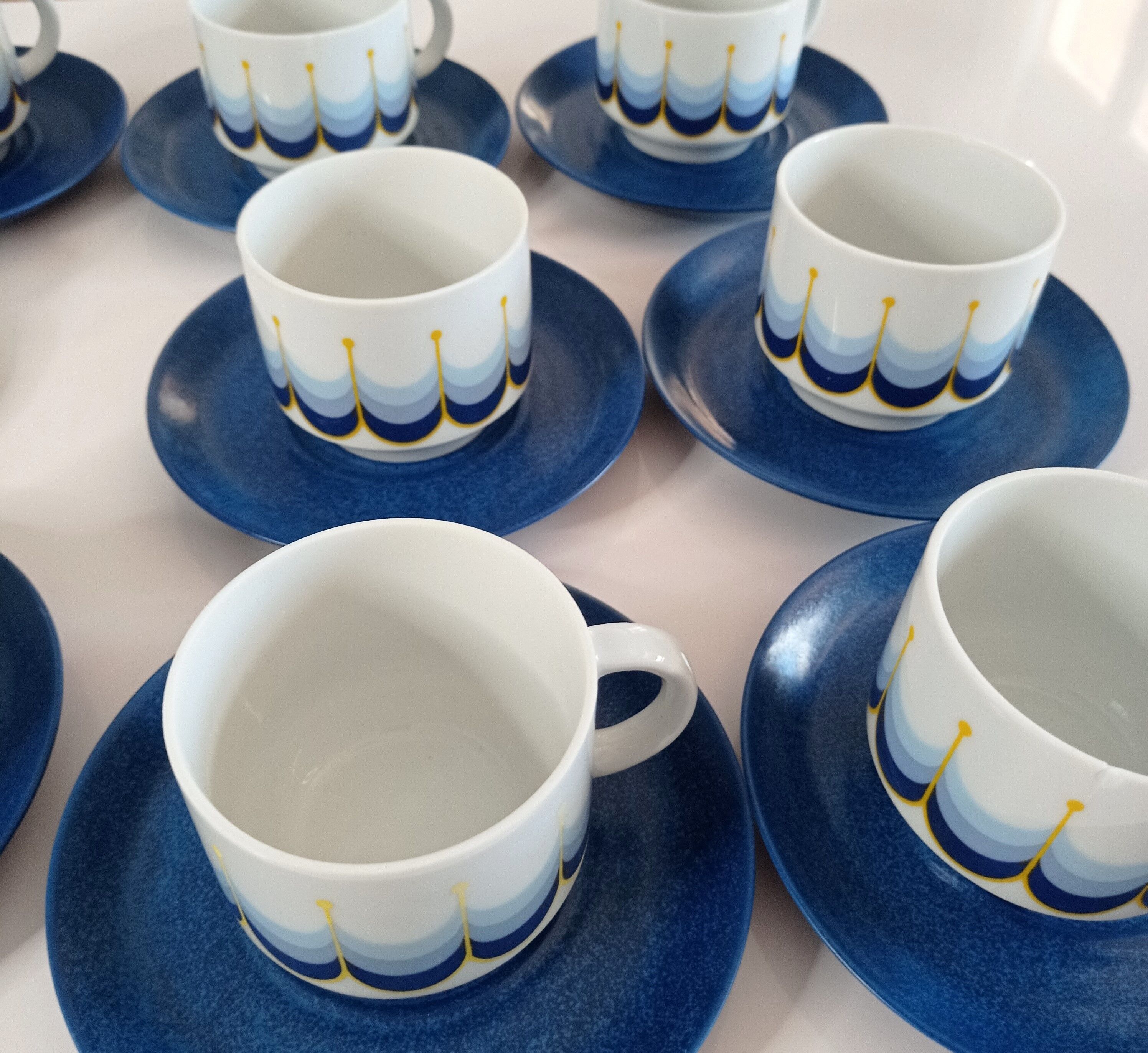 Winterling tea set