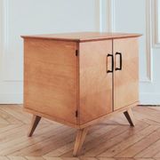 Meuble à vinyles vintage rénové, années 60