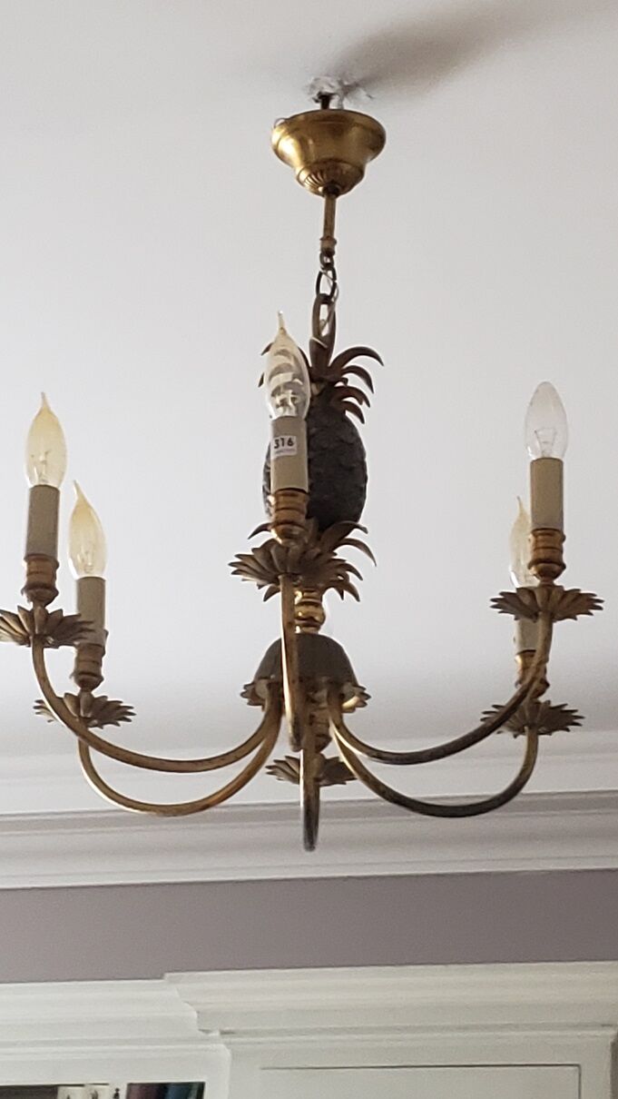 Chandelier pineapple