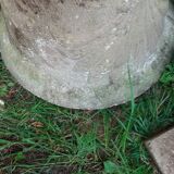 Pair of stone planter medicis