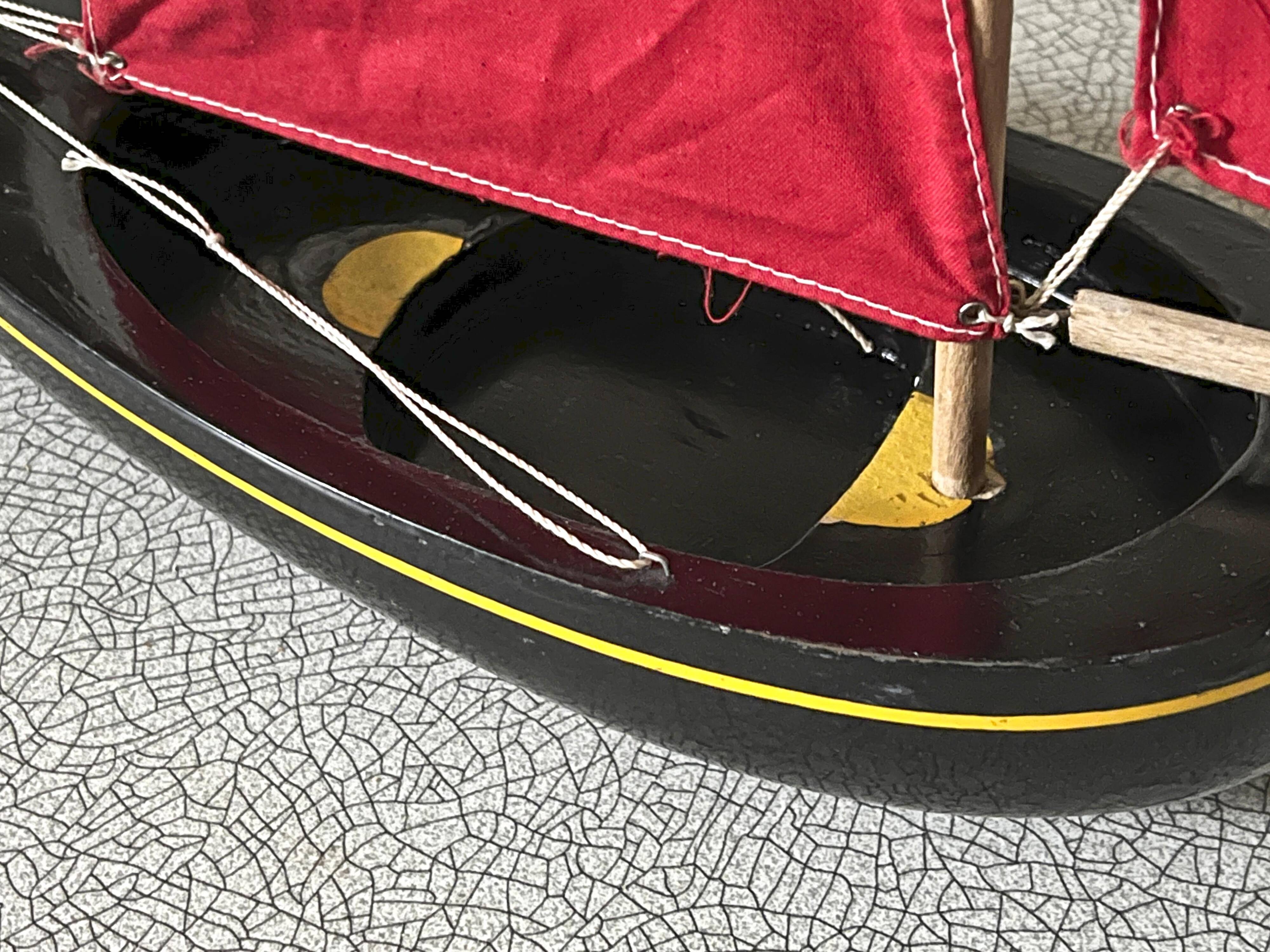 Tirot brand basin sailboat, model 206, vintage toy.