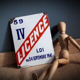 Authentic curved glazed plate License IV