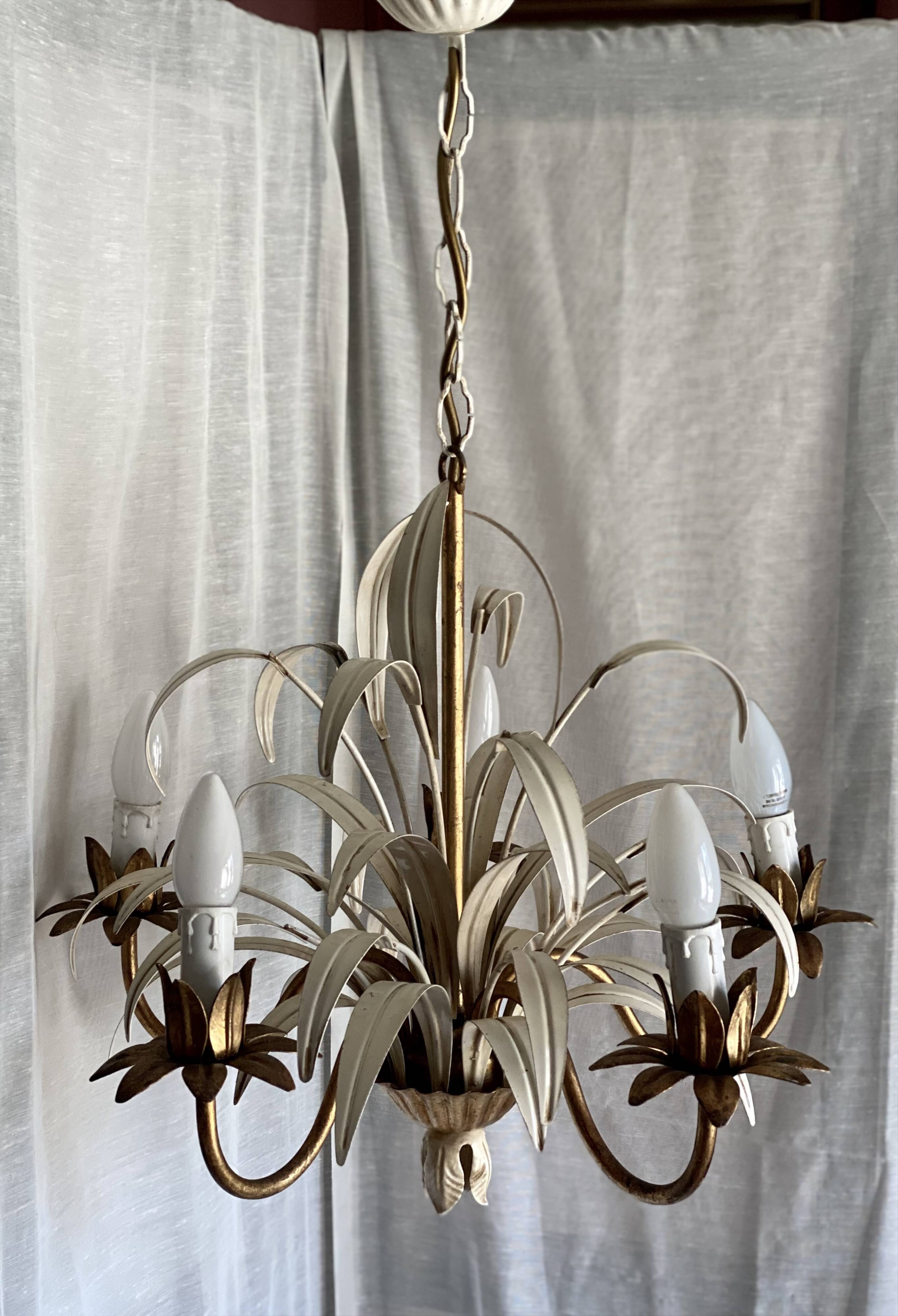 Lustre Leaves and Flowers lacquered and gilded Vintage 1960