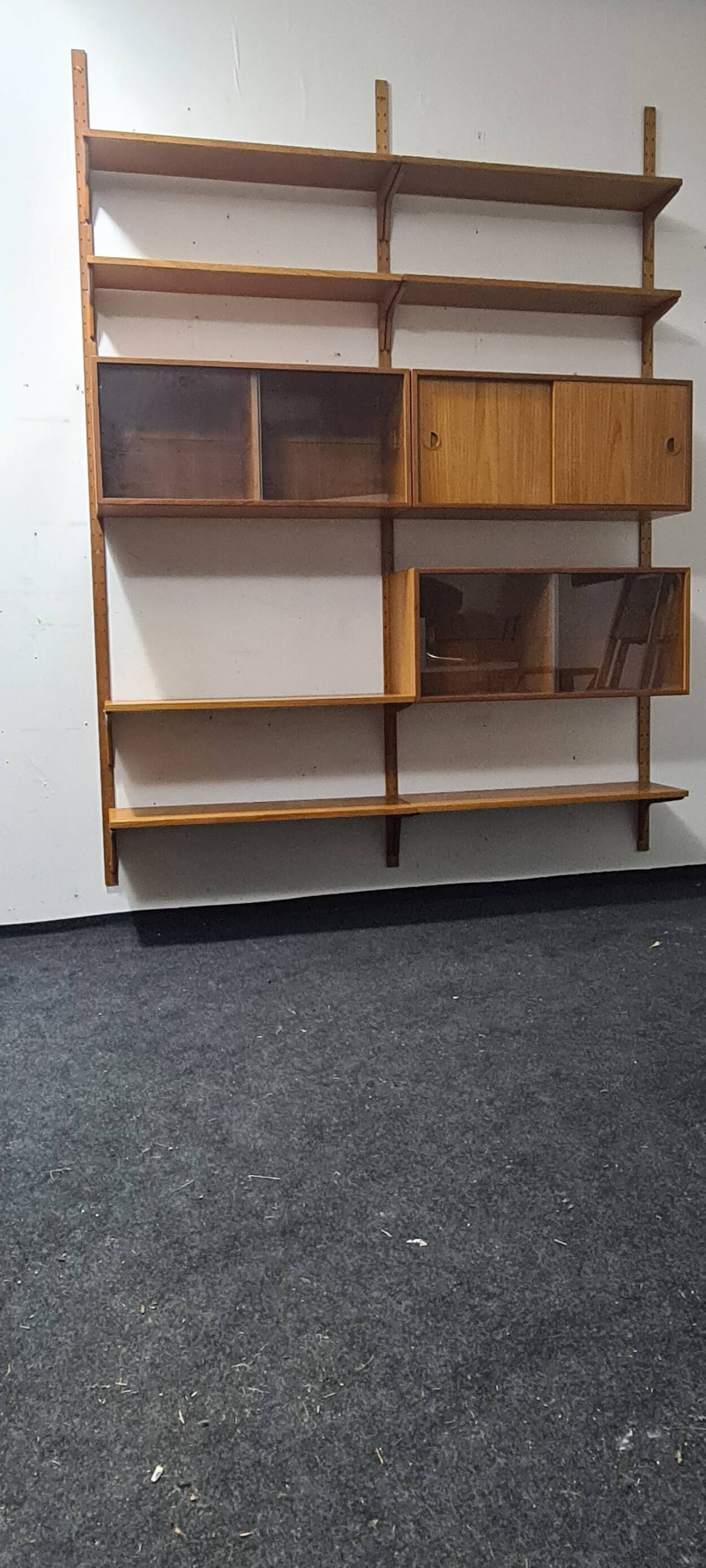 Danish wall shelf HG mobel