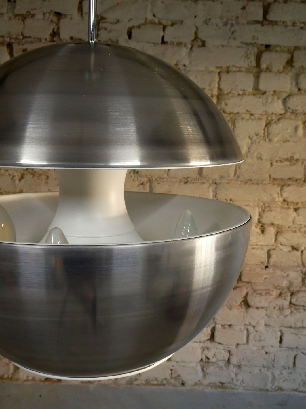 Suspension fontaine by bertrand balas for raak, 1970