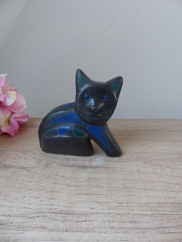 Figurine mexicaine sculpture de chat de poterie argile noire vintage