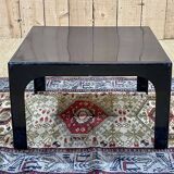 Fiberglass side table in the style of Marc Berthier for Prisunic