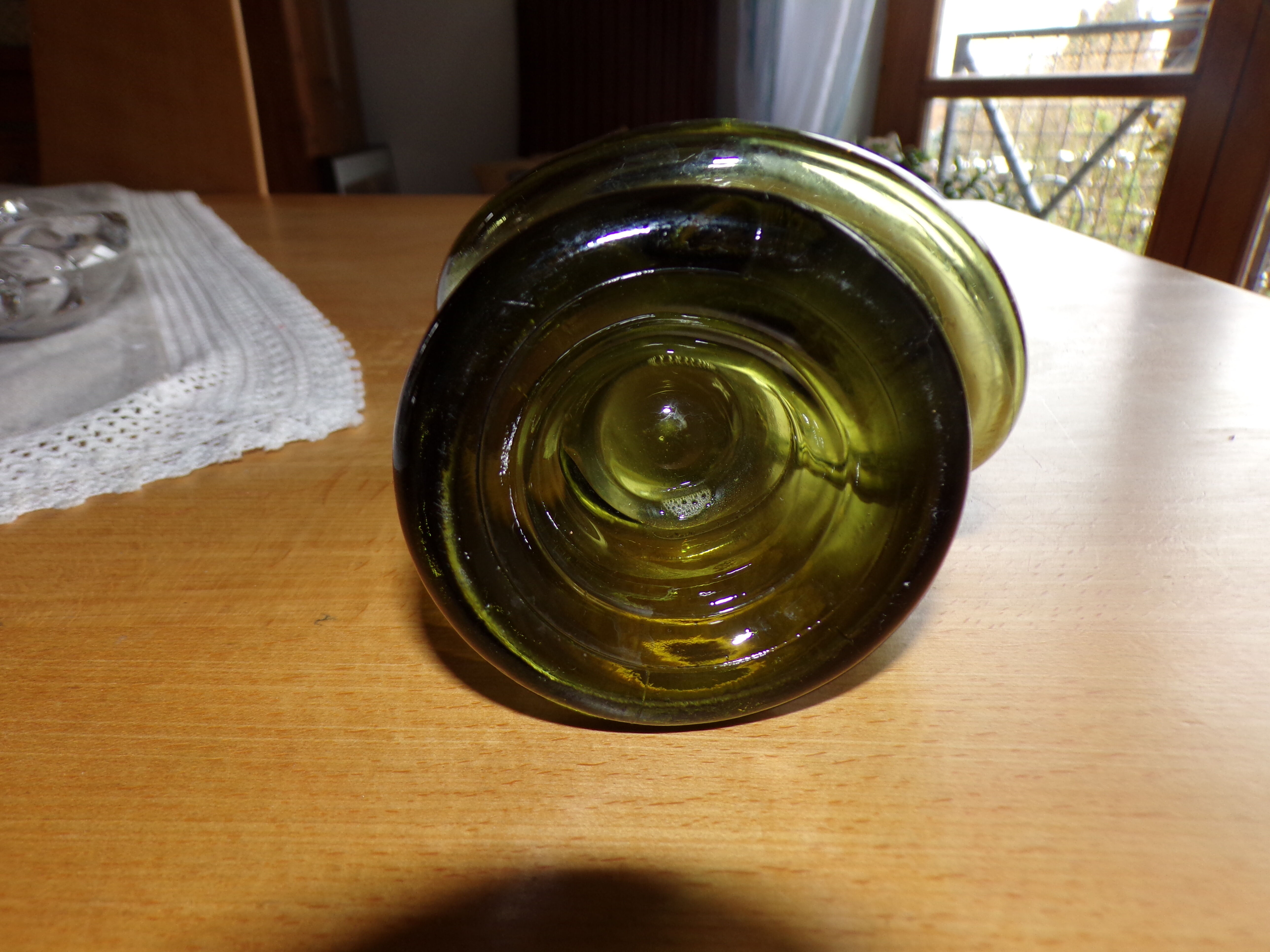 Atypical glass siliflore