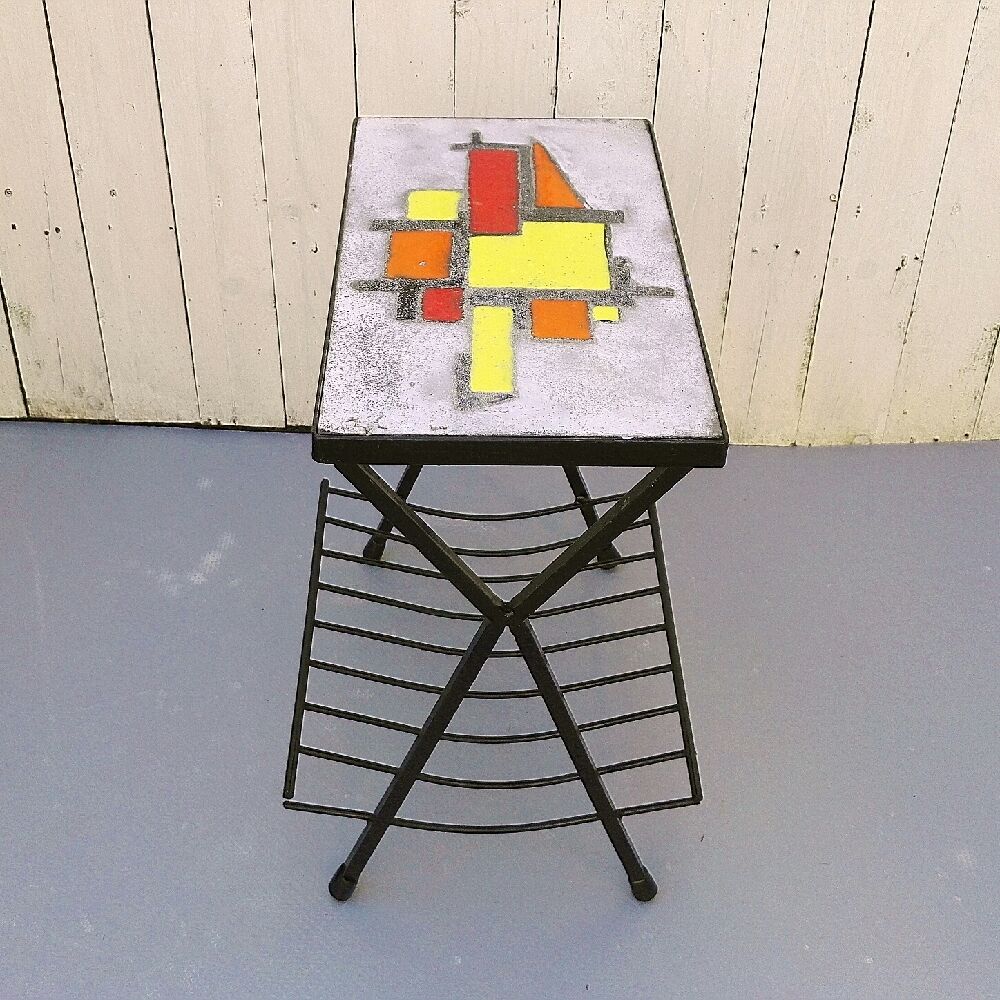 End of sofa abstract ceramic side table