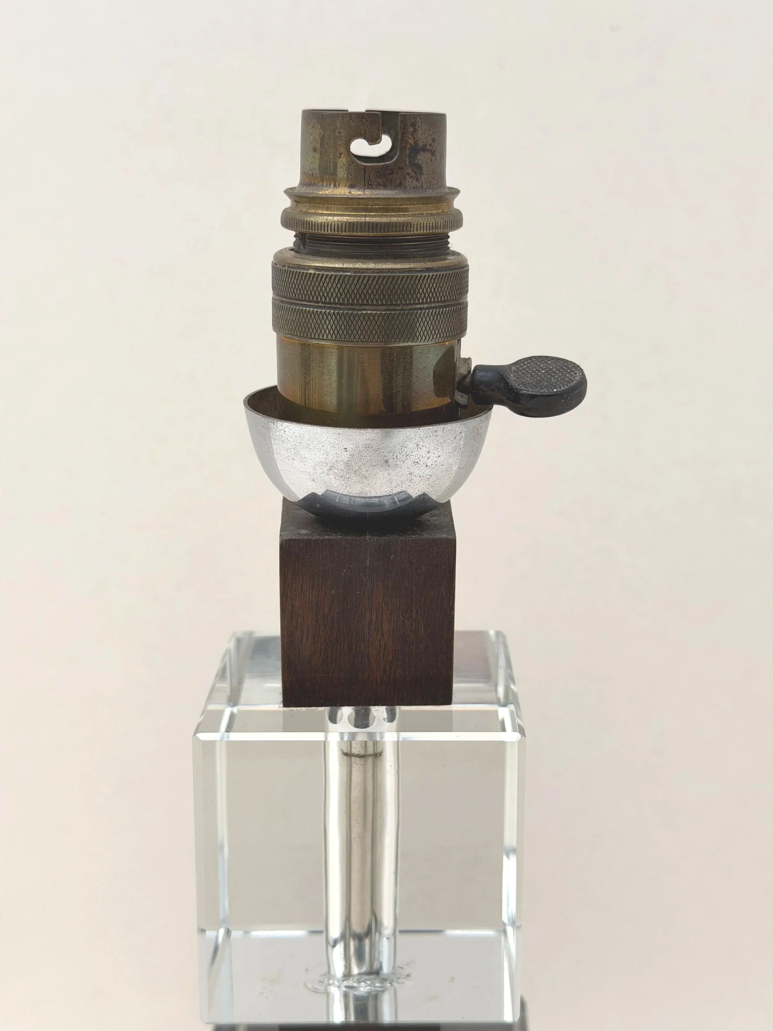 Modernist Art Deco lamp base in wood and glass, France 1930.