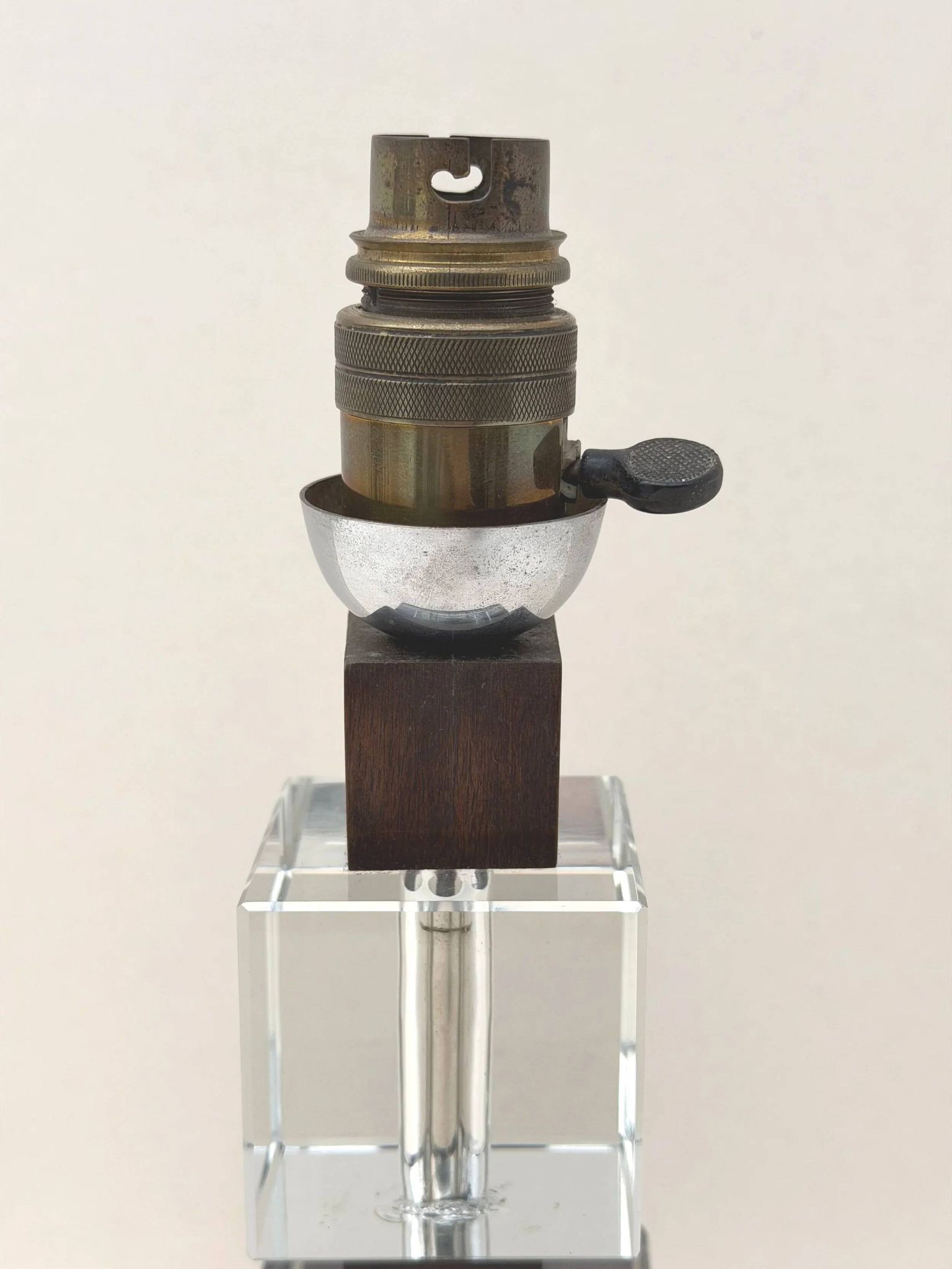 Modernist Art Deco lamp base in wood and glass, France 1930.