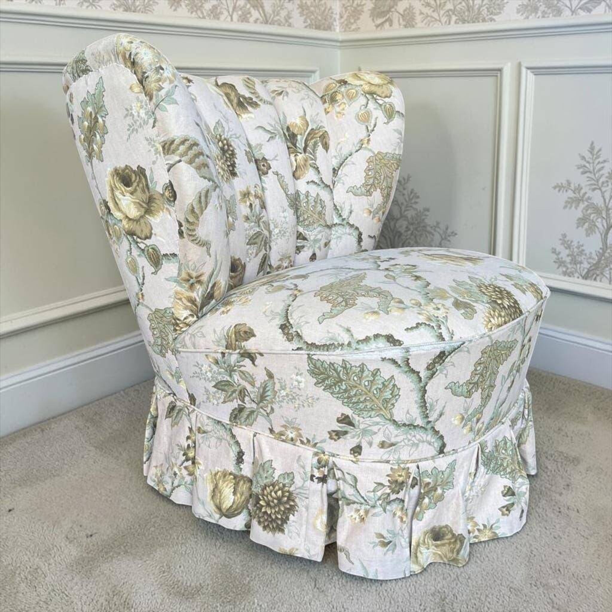 Vintage floral patterned cocktail chairs/armchairs
