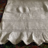 Hook bed cover