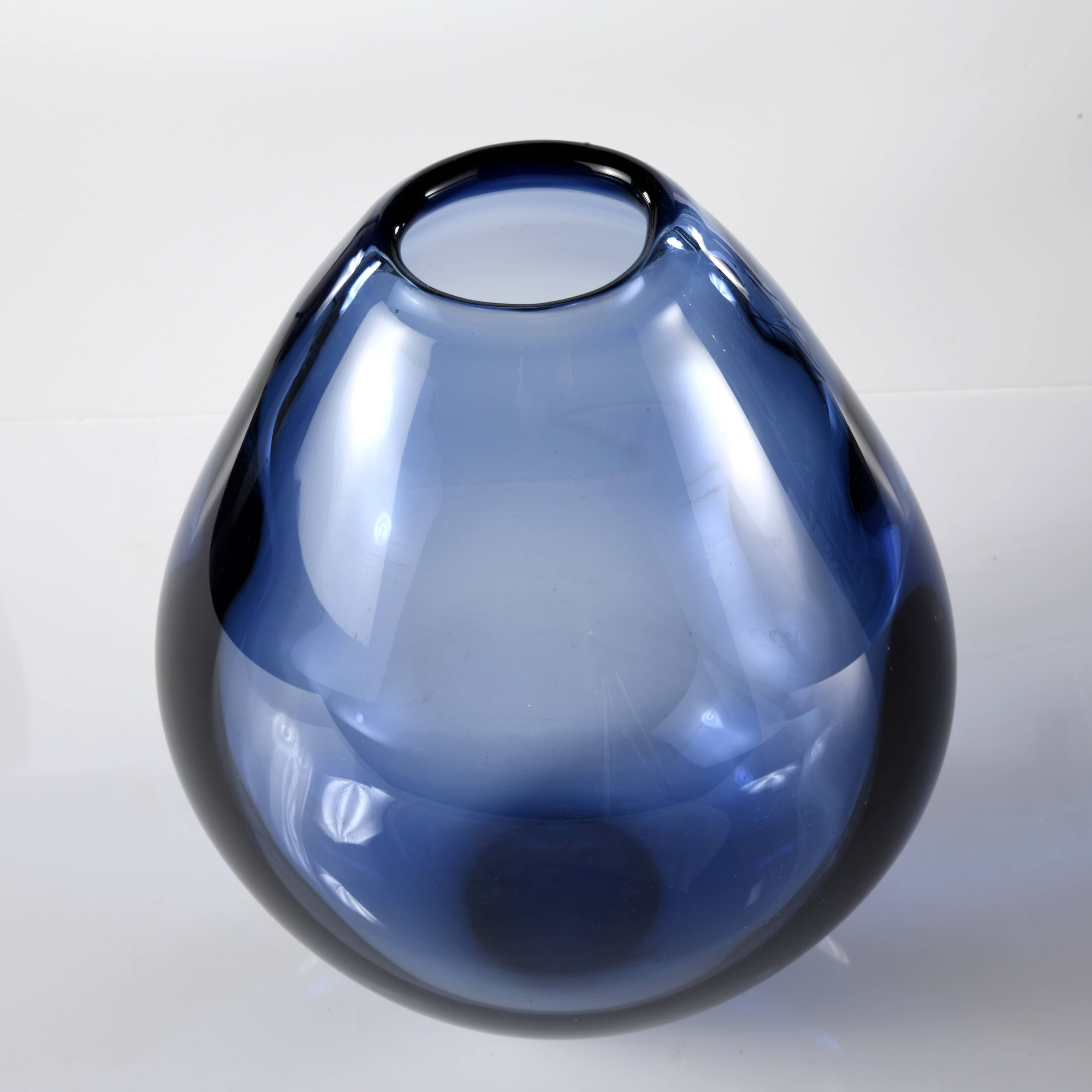 Glass vase by Per Lutken for Holmegaard