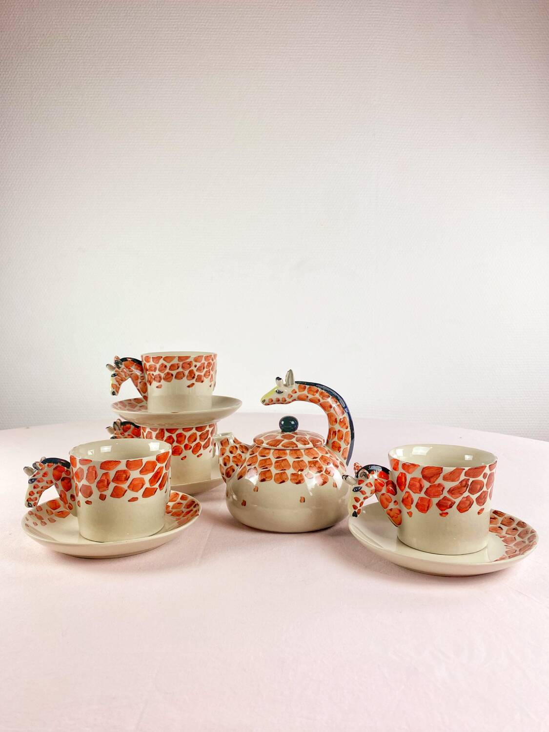 Vintage Giraffe service