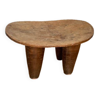 Senoufo wooden seat primitive African art appraised from Galerie Garcia