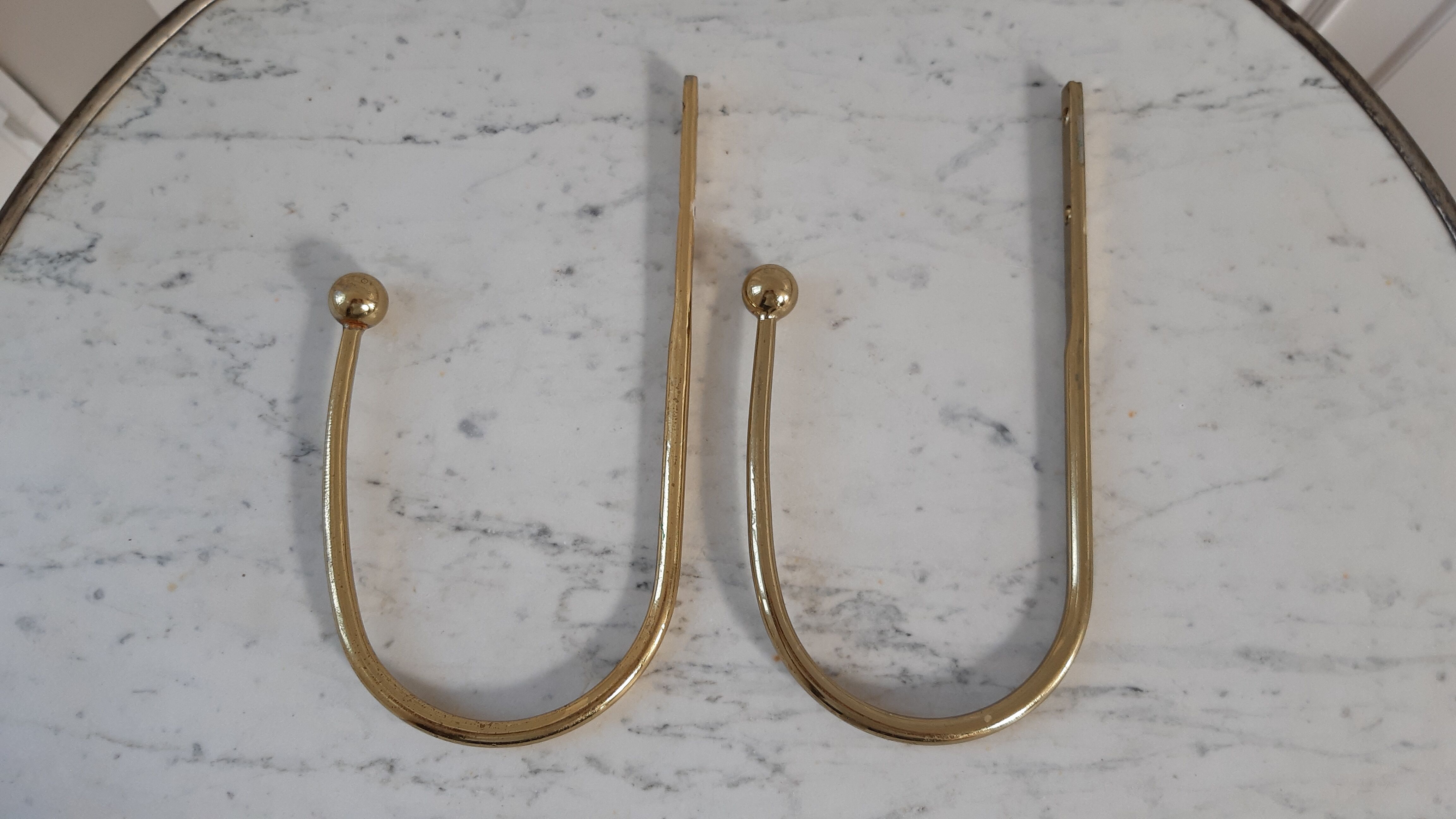 Duo of brass hooks 50-60s