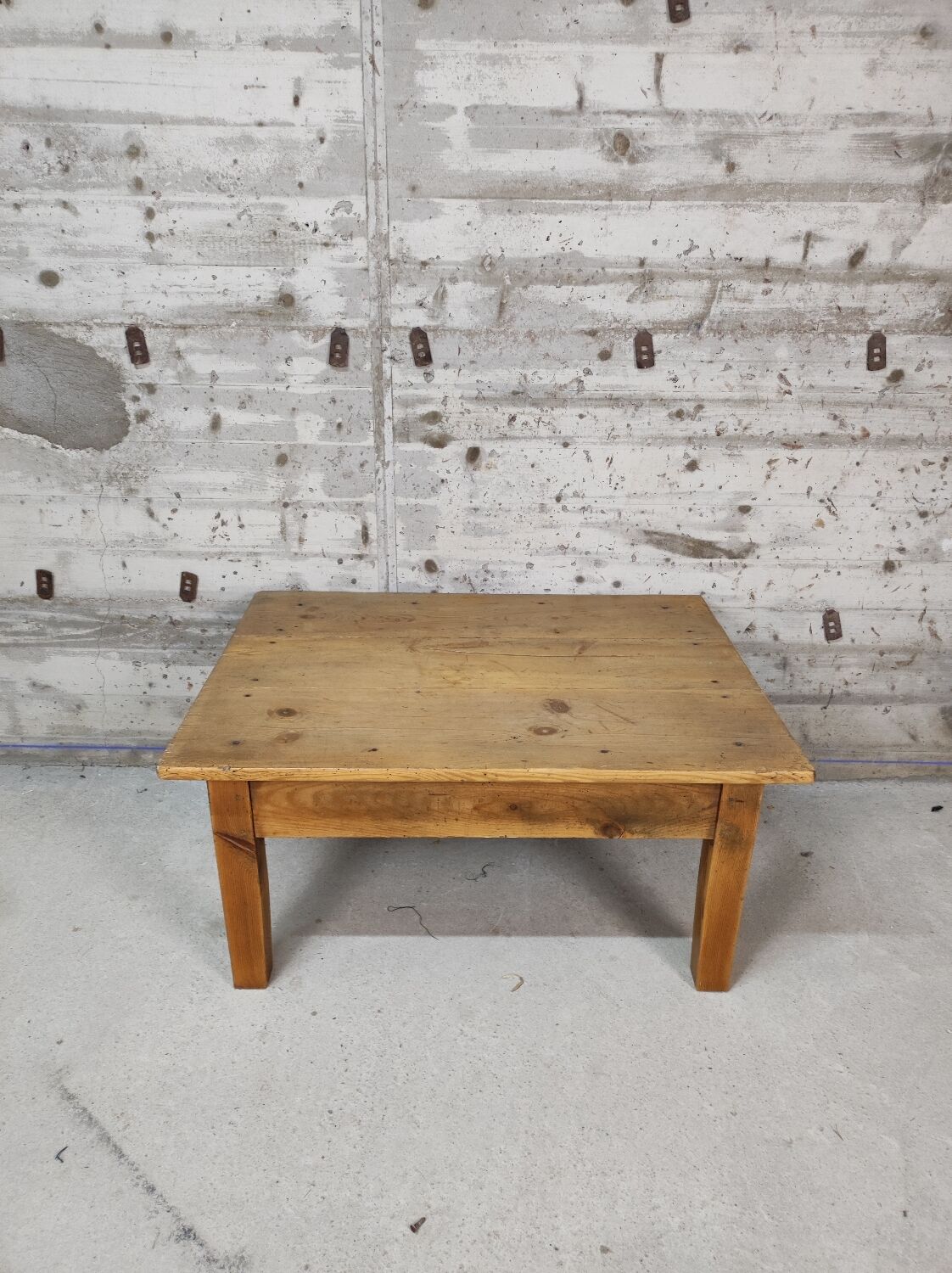 Farmhouse coffee table