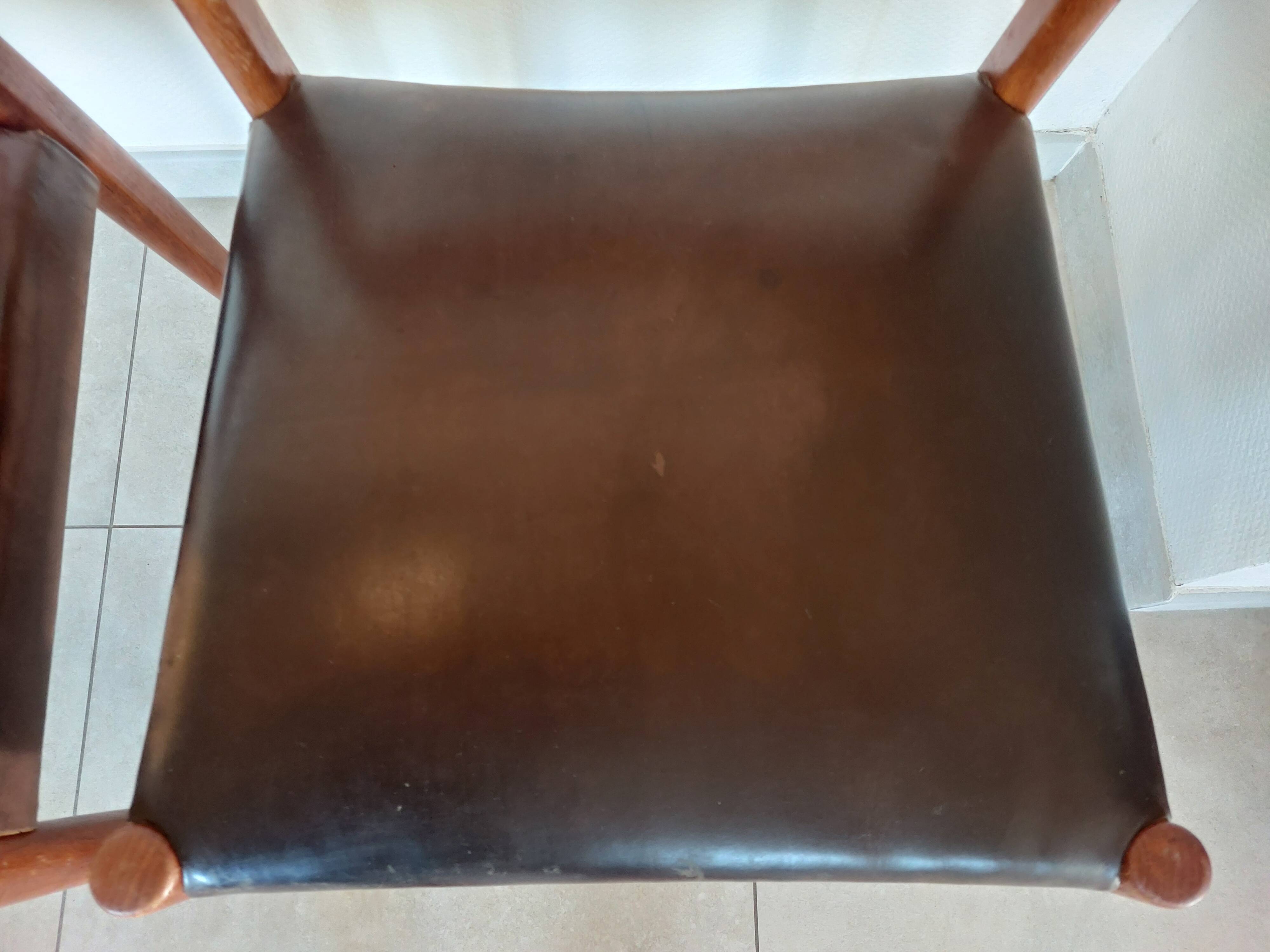 2 Fristho Franeker chairs, Scandinavian, teak and leather.