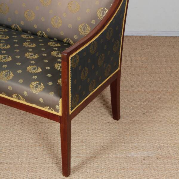 Banquette in the style of Jean-Michel Frank from the 1930s-1940s.